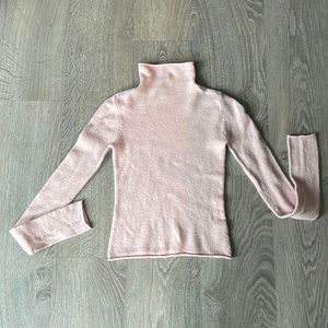 Barely worn like new took tags off before wearing it and it didn’t fit.